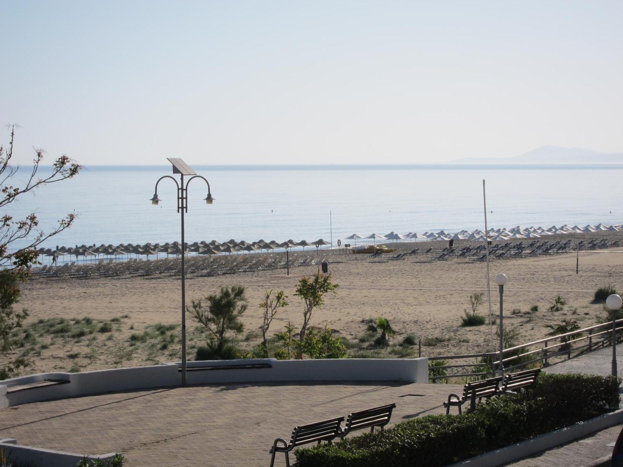 The Sea View Apartments Ретимно Екстериор снимка